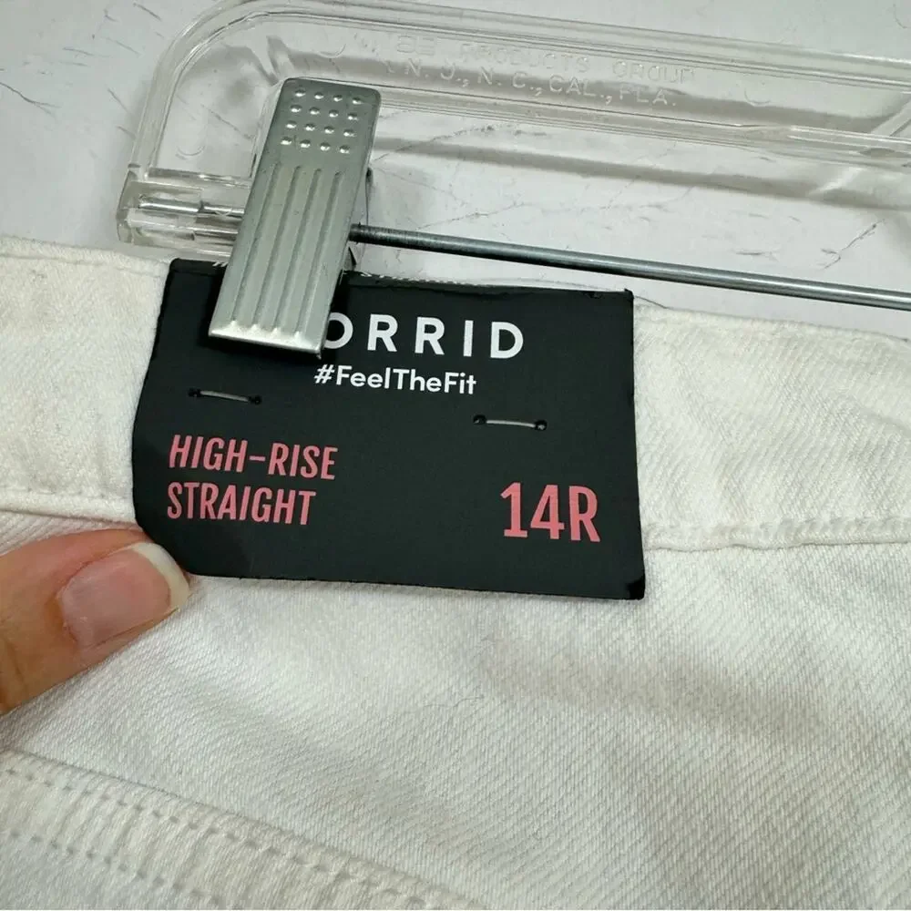 Torrid White High Rise Straight Leg Jeans Womens 14 Distressed Raw Hem Denim - Picture 9 of 13